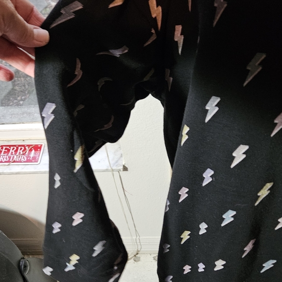 Torrid NWT Long Black Lightning Bolt Sweatshirt - Picture 4 of 4